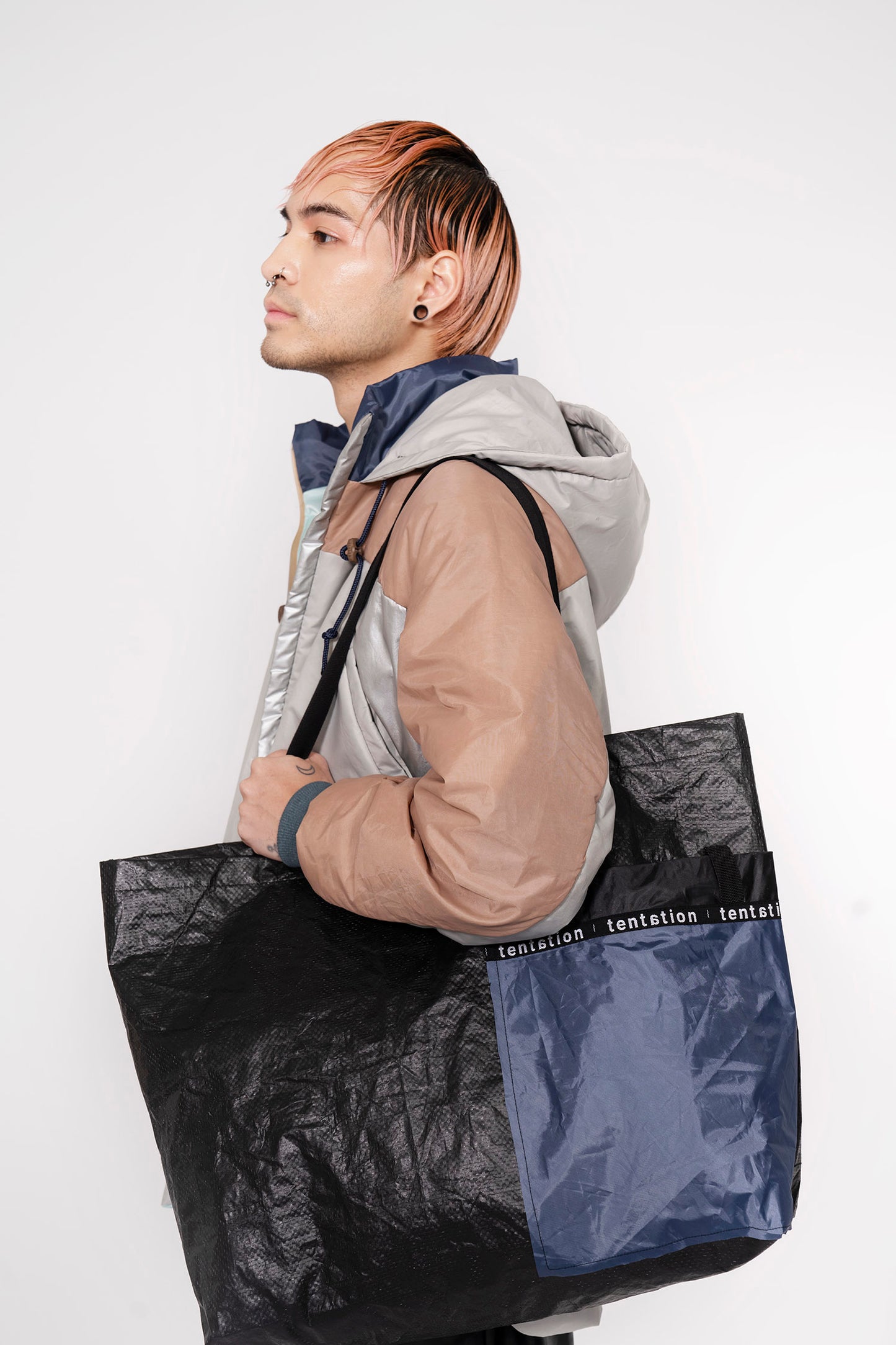 tarp/UT:multi-shopper:L