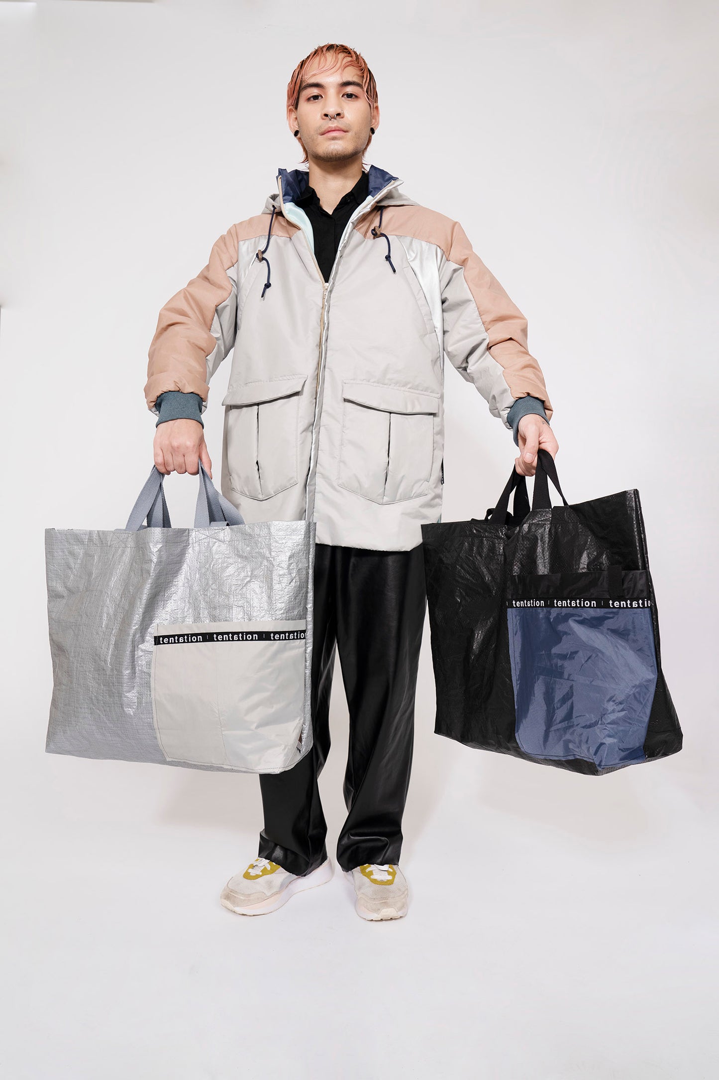 tarp/UT:multi-shopper:L