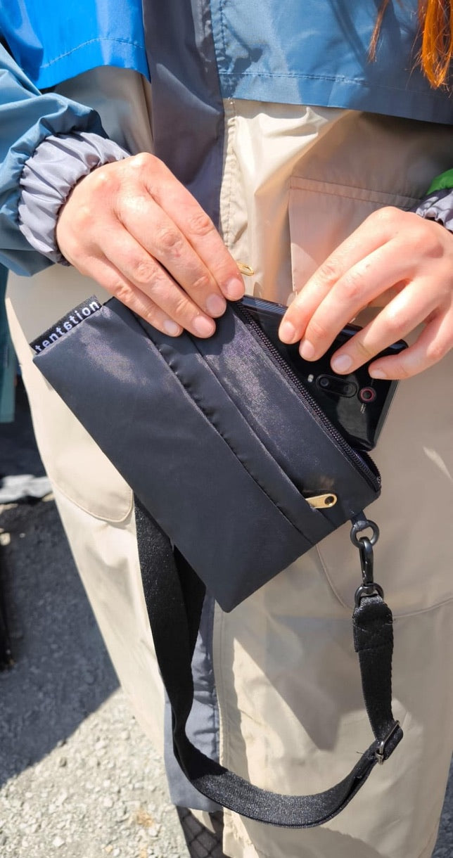 mod/UT.midi black